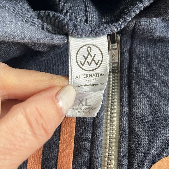 ELLEN Show Zipper Hoodie, Size XL - Picture 7 of 11